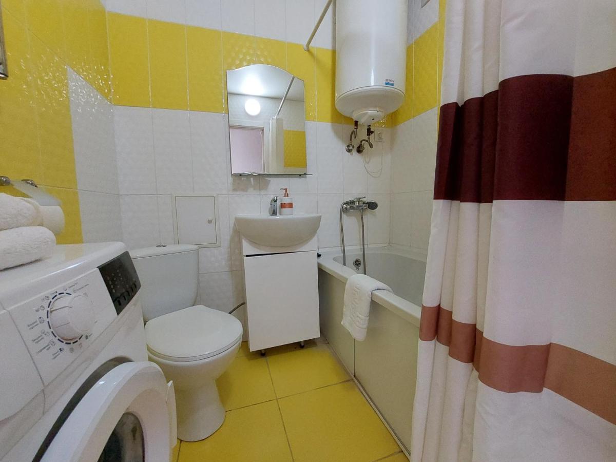 Апартаменти Молоді Lutskdoba Buitenkant foto