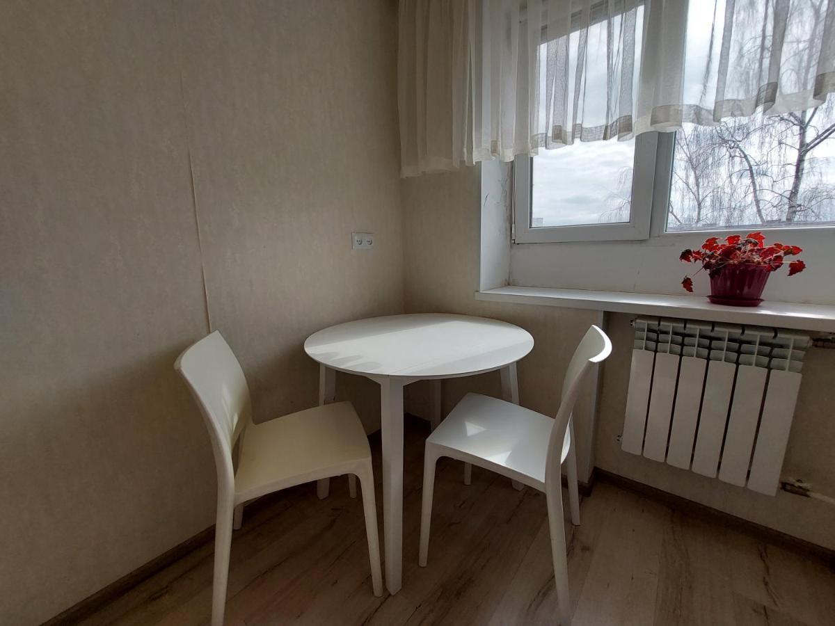 Апартаменти Молоді Lutskdoba Buitenkant foto